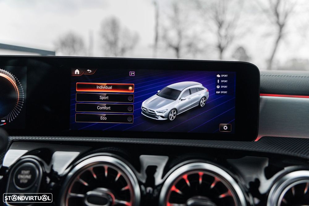 Mercedes-Benz CLA 200 - 50