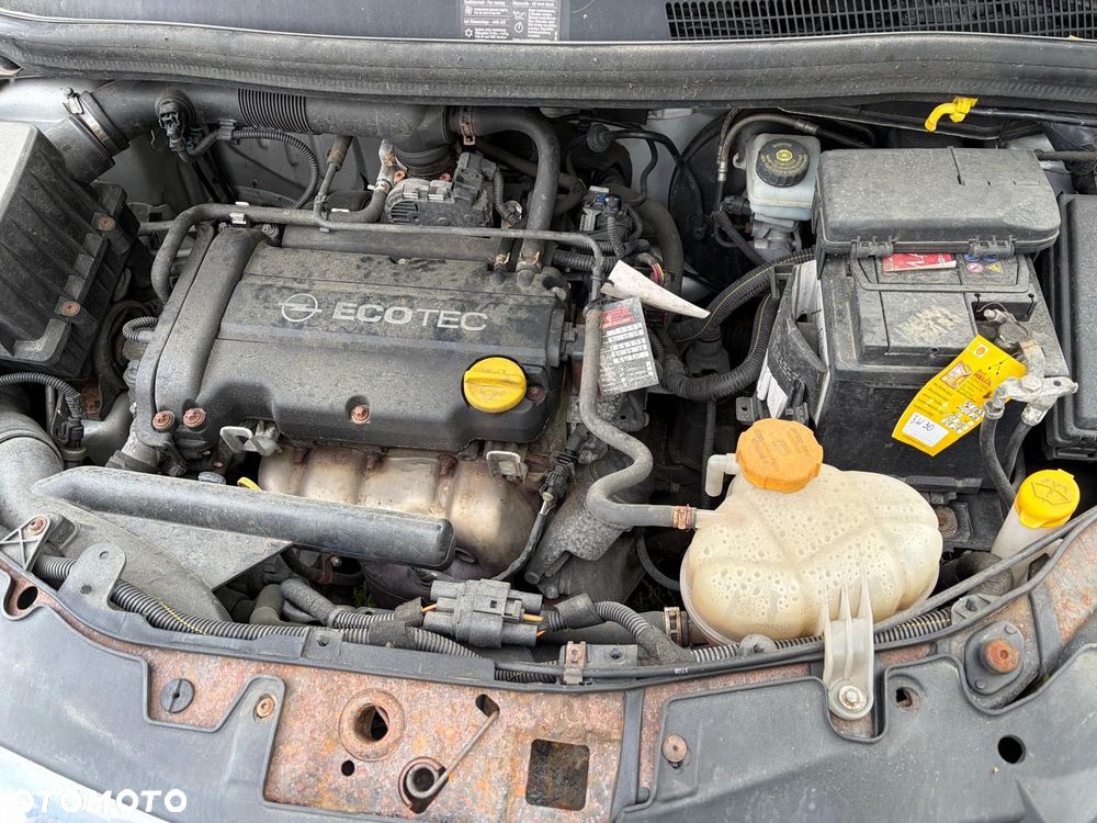Opel Corsa - 8