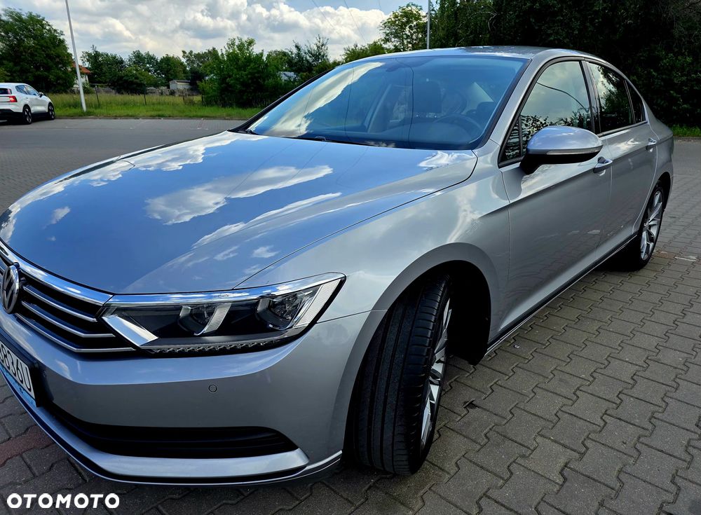 Volkswagen Passat 1.4 TSI BlueMotion Technology DSG Comfortline - 2