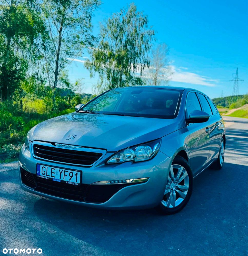 Peugeot 308 - 1