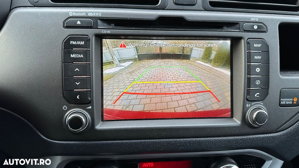 Kia Rio 1.1 CRDI Dream-Team Edition - 10