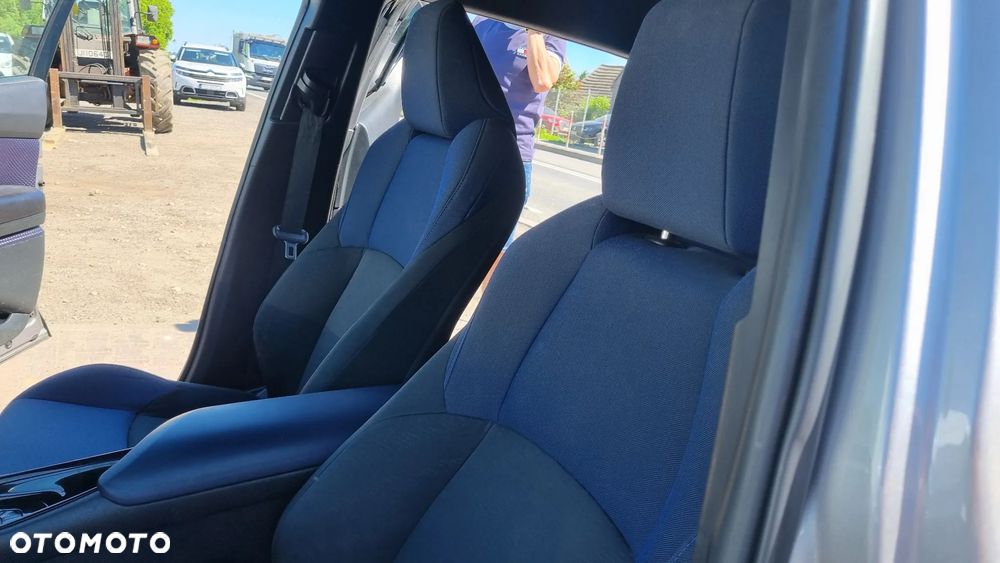 Toyota C-HR Business-Edition - 31