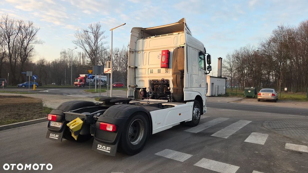 DAF XF - 4