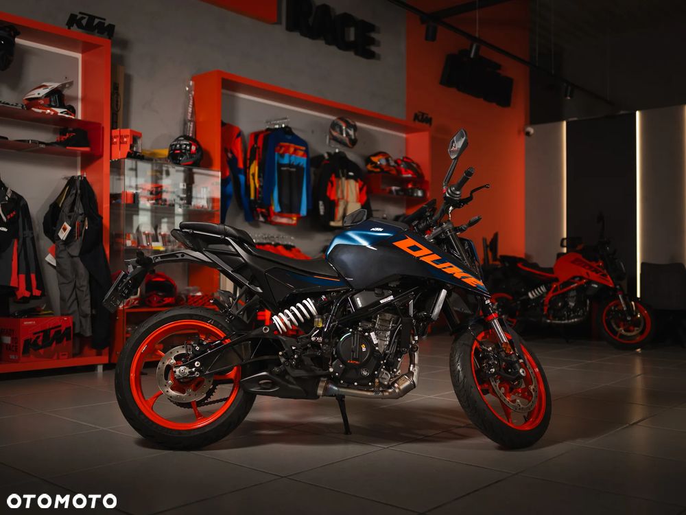 KTM Duke - 5