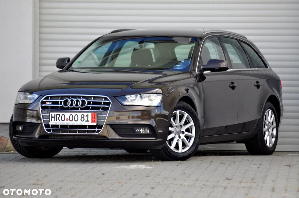 Audi A4 Avant 2.0 TDI DPF Ambiente - 11