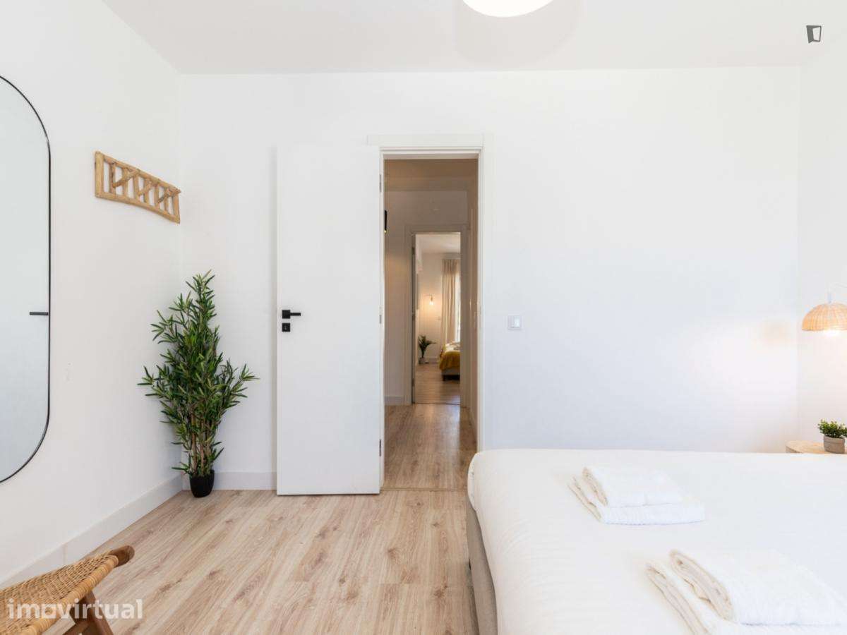 Apartamento com 3 quartos - localizado em Faro - Grande imagem: 4/21
