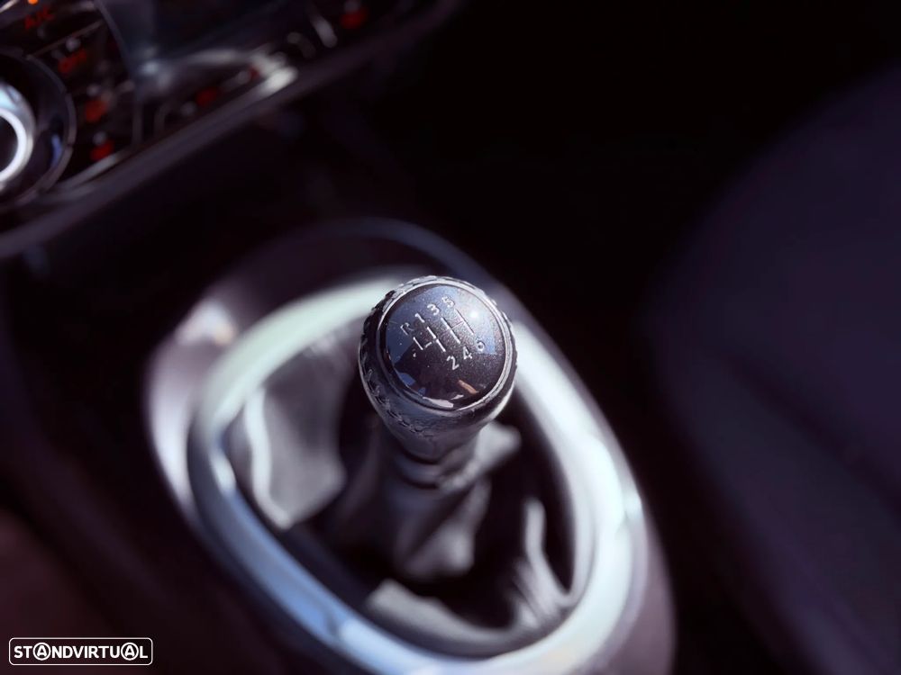 Nissan Juke 1.5 dCi N-Connecta - 11