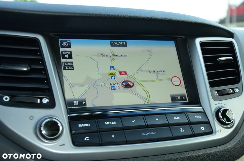 Hyundai Tucson 2.0 CRDI 2WD Style - 29