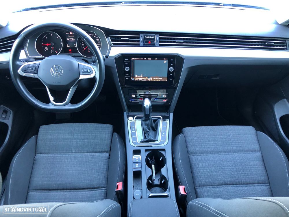 VW Passat Variant 2.0 TDI Business DSG - 27