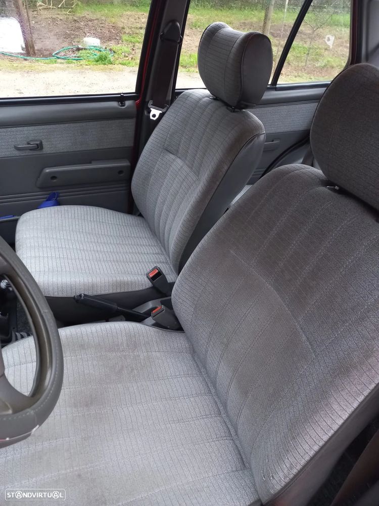 Nissan Micra 1.0 - 28