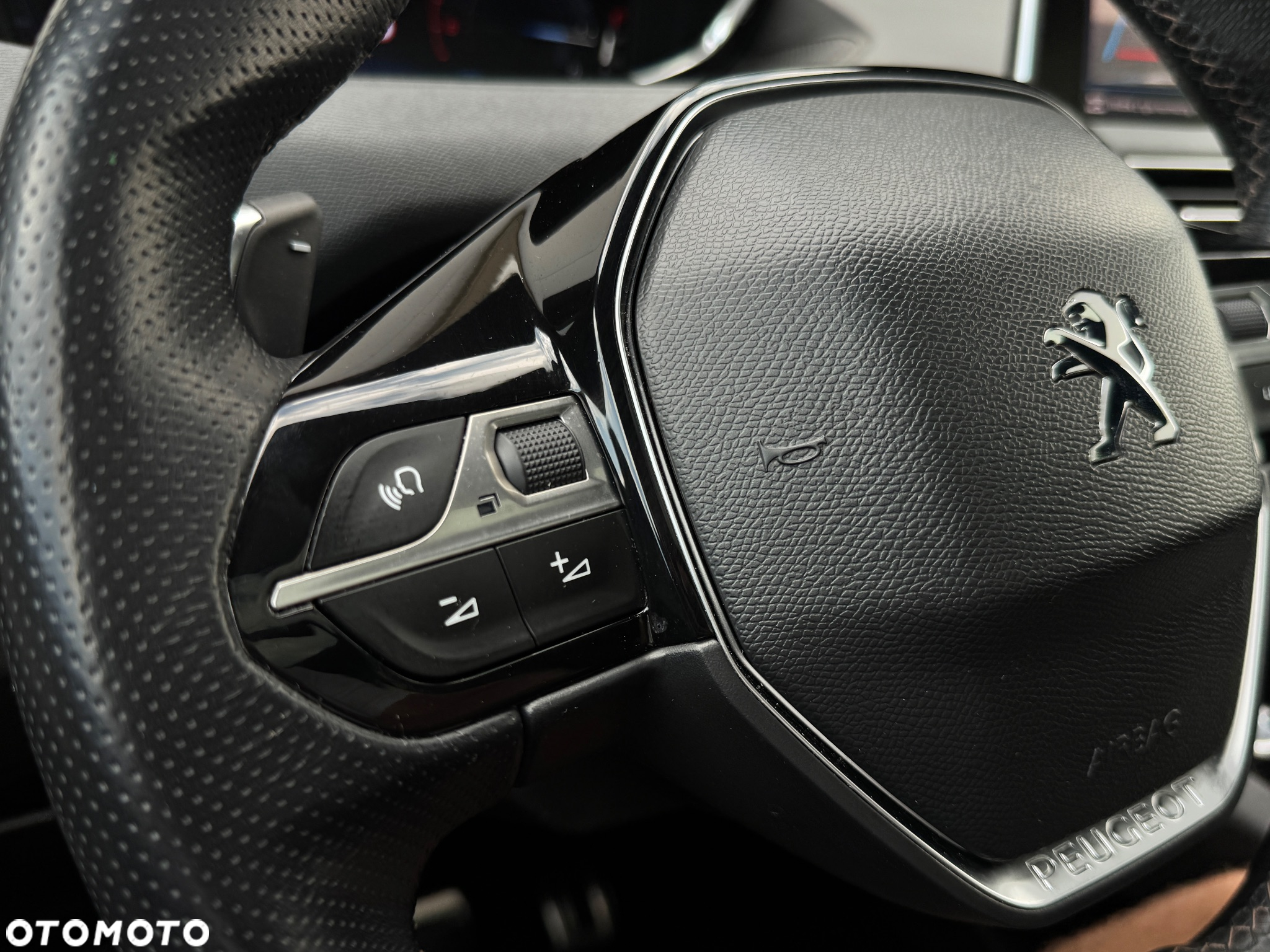 Peugeot 3008 BlueHDi 180 Stop & Start EAT8 GT - 20