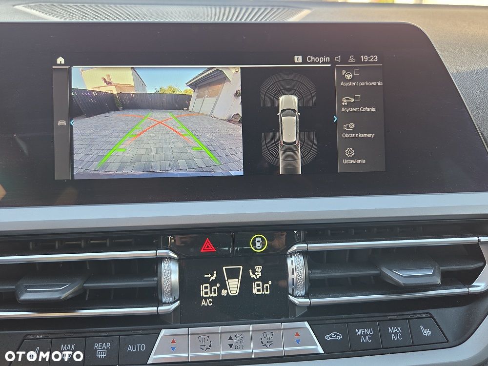 BMW Seria 3 318d MHEV Advantage - 25