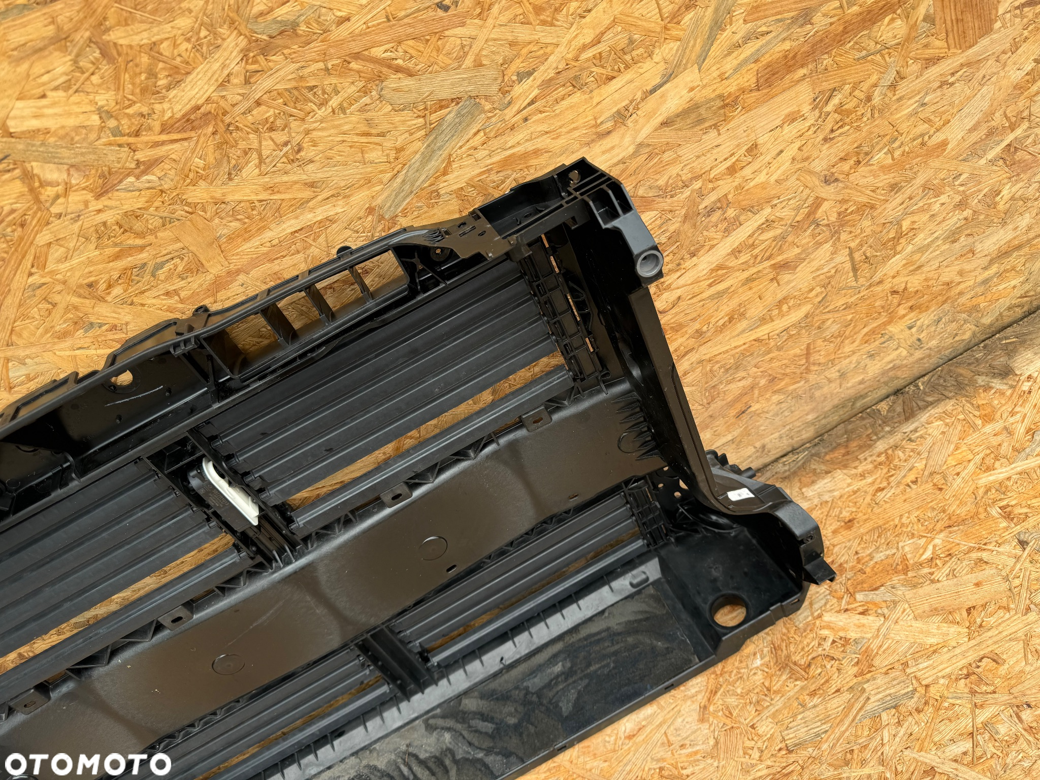 WZMOCNIENIE PAS ROLETA ŻALUZJA CHŁODNICY PRZÓD PRZEDNI FORD KUGA MK3 19+ LX6B-A16E146 LX6B-A16E146-A2 LX6B-A16E146-C2 ORYGINAŁ - 5