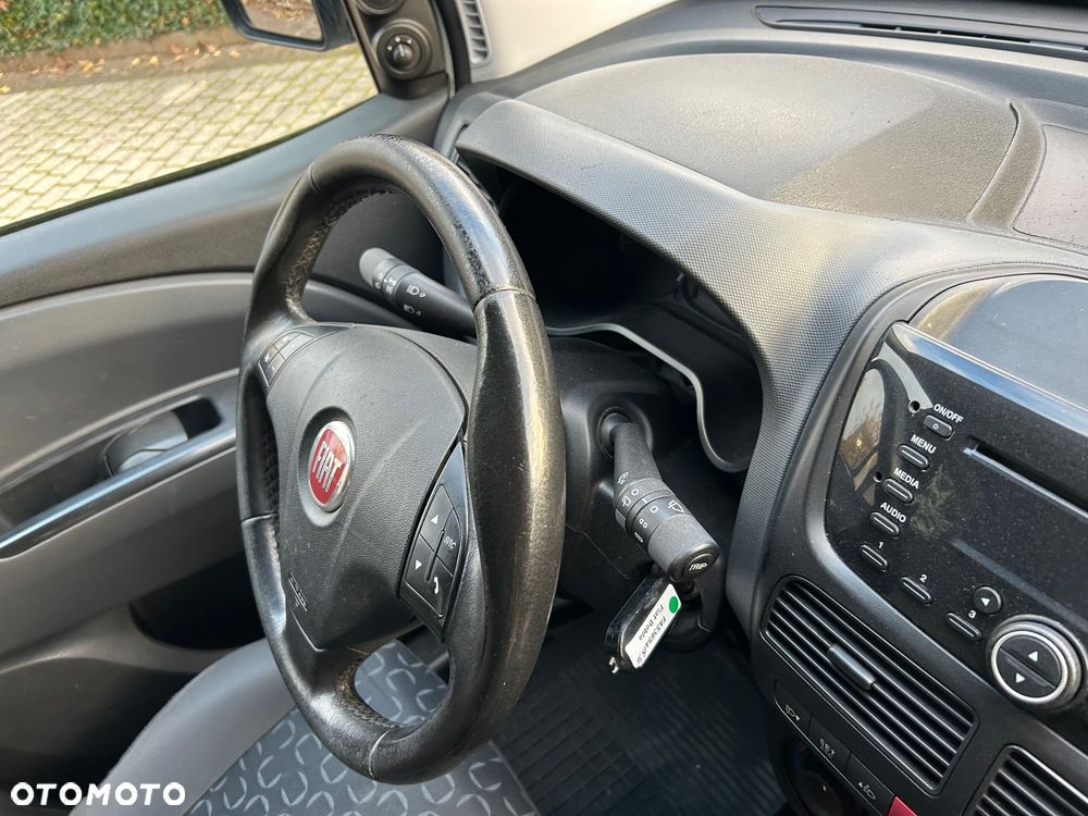 Fiat Doblo 1.4 16V Start&Stopp MyLife Family - 27