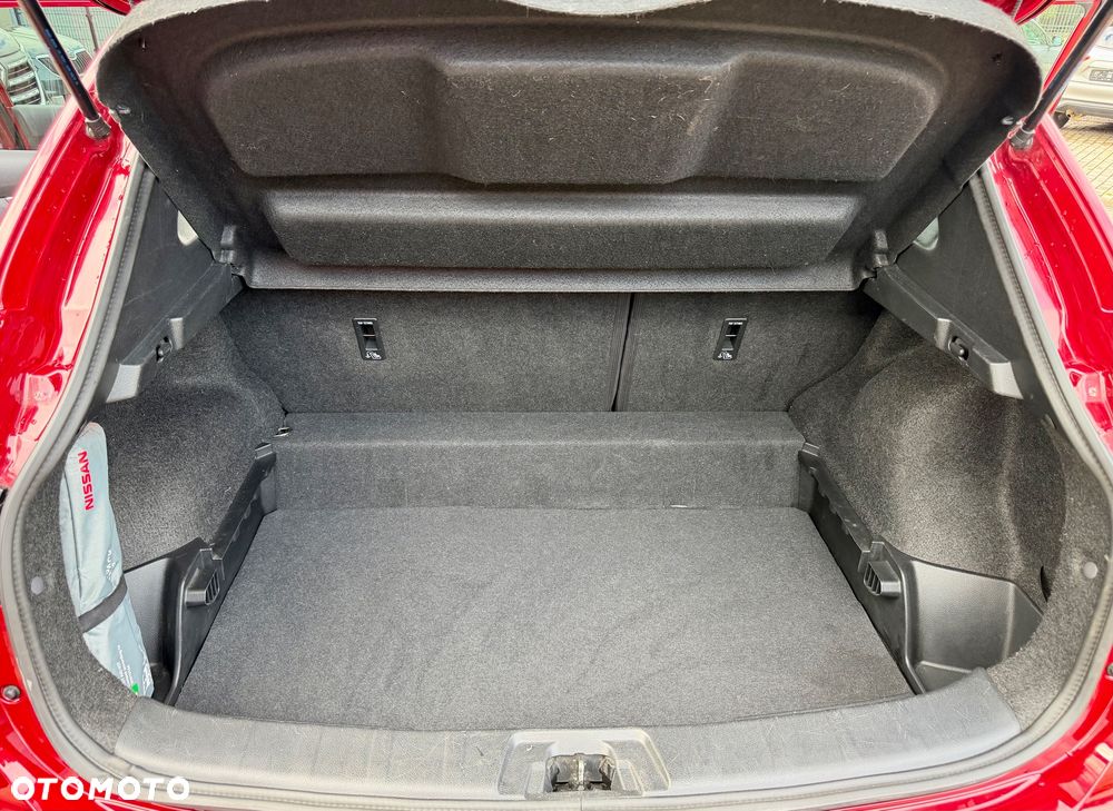 Nissan Qashqai 1.6 DIG-T N-Connecta - 18
