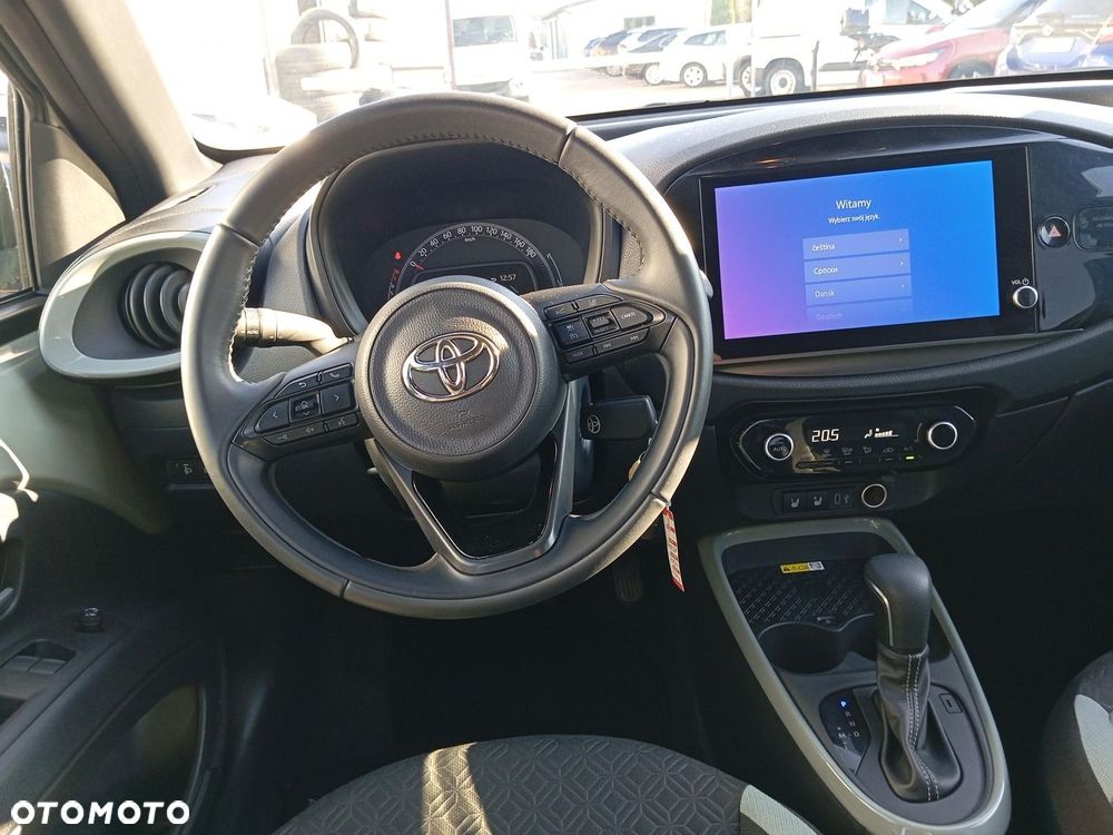 Toyota Aygo X 1.0 VVT-i Style CVT - 13