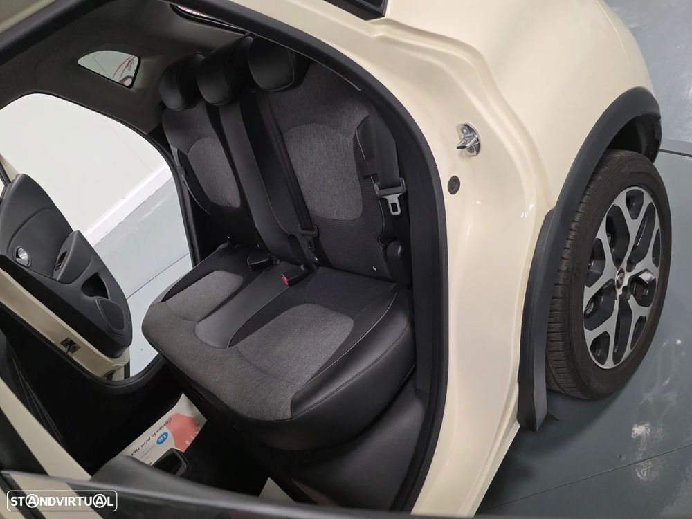Renault Captur 1.5 dCi Exclusive EDC - 34