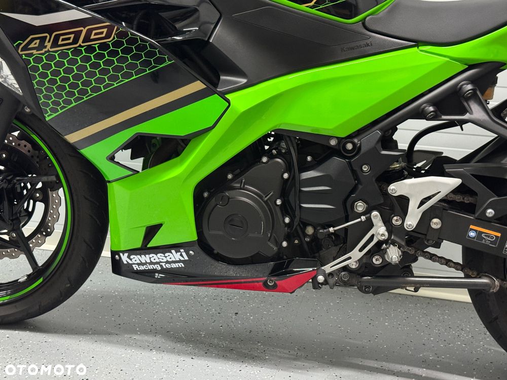 Kawasaki Ninja - 25