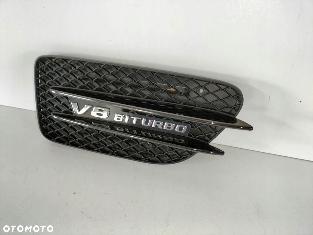 atrapa wlot błotnika prawy mercedes amg gt 190 14- - 2