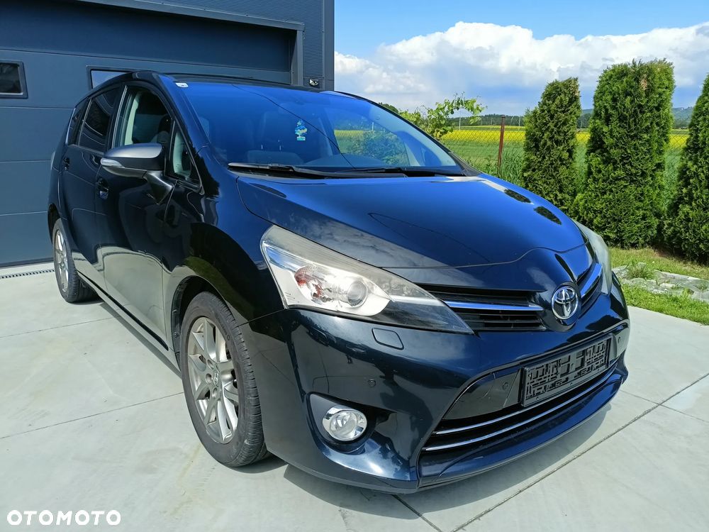 Toyota Verso 1.6 D-4D 5-Sitzer Start/Stop Skyview Edition - 3