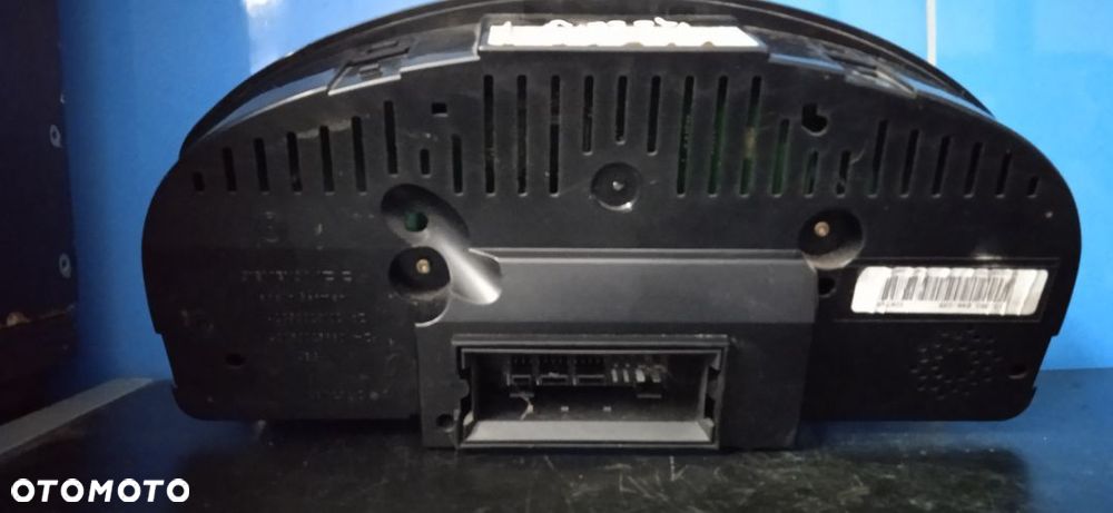Licznik VW Golf V 1K0920851B - 2
