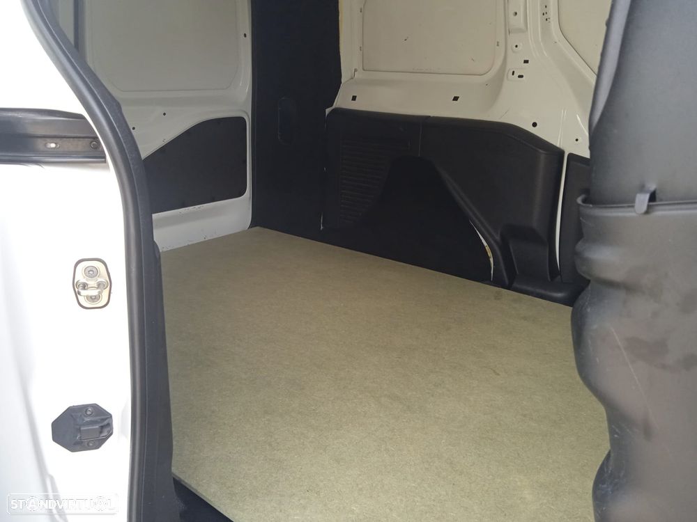 Citroën Berlingo XL (Longa) 1.6 Hdi 100cv 3 lugares 5 portas - 46