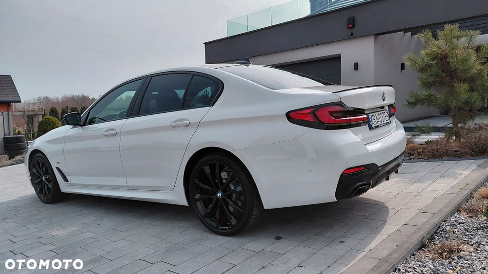 BMW Seria 5 518d Sport Line - 9