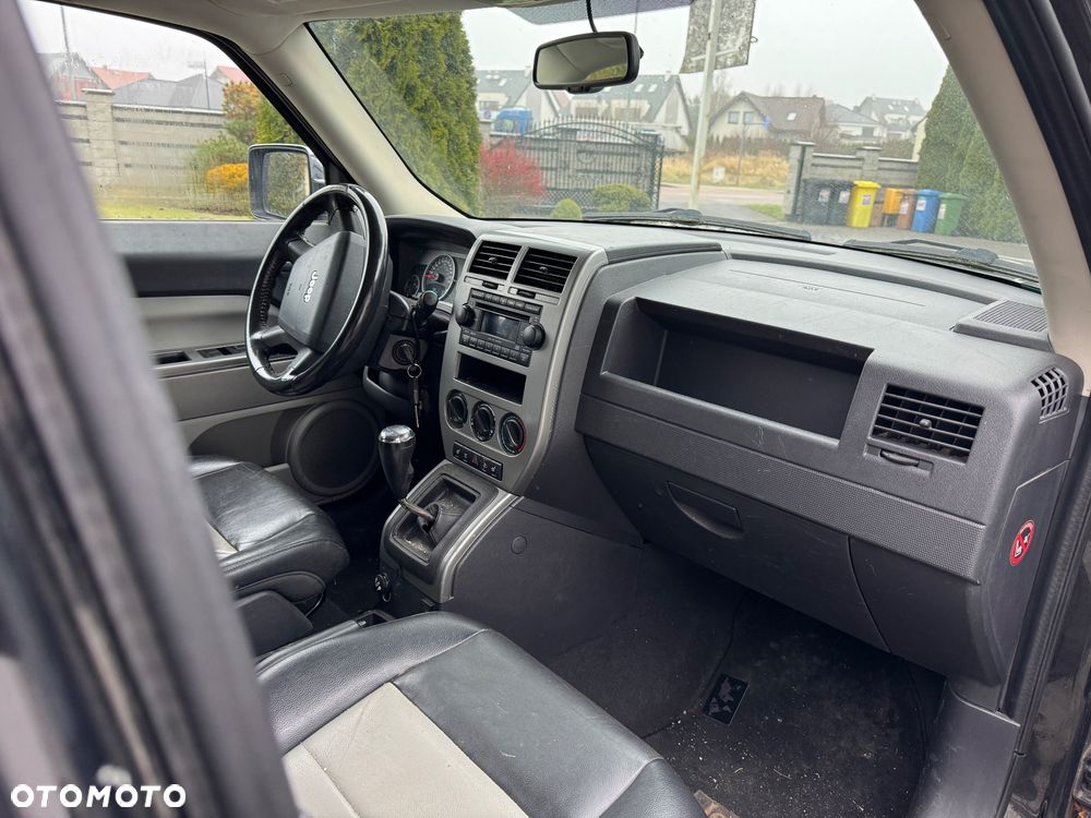 Jeep Patriot 2.4 Limited - 11