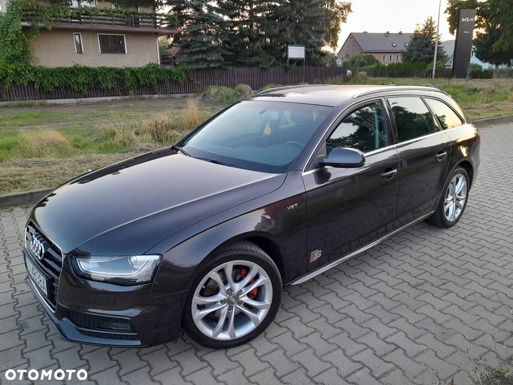 Audi A4 ver-1-8-tfsi-s-line-sportpaket - 1