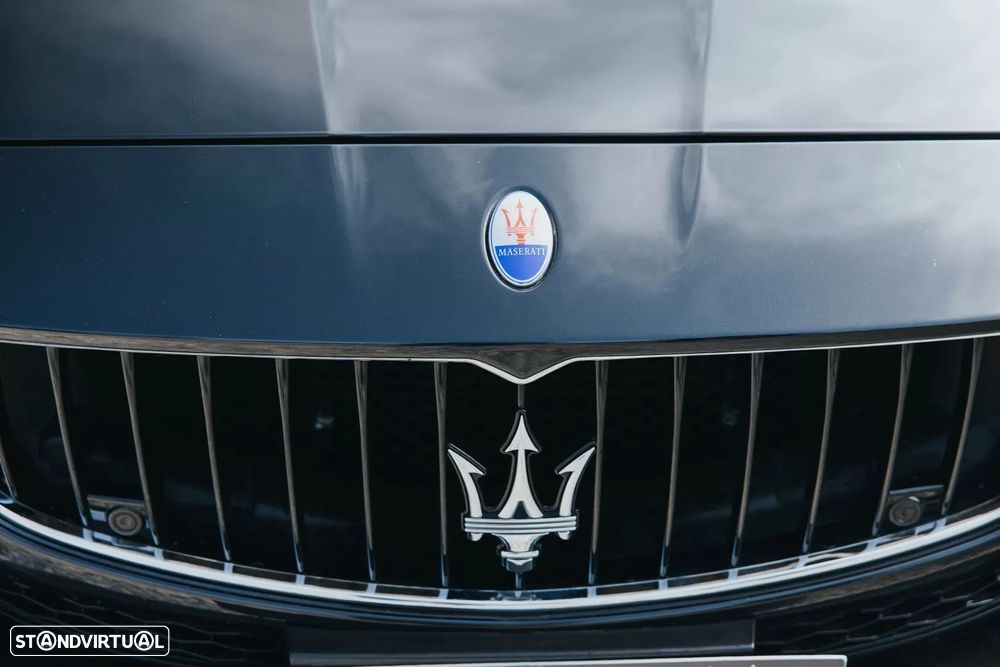 Maserati Quattroporte D Auto - 4