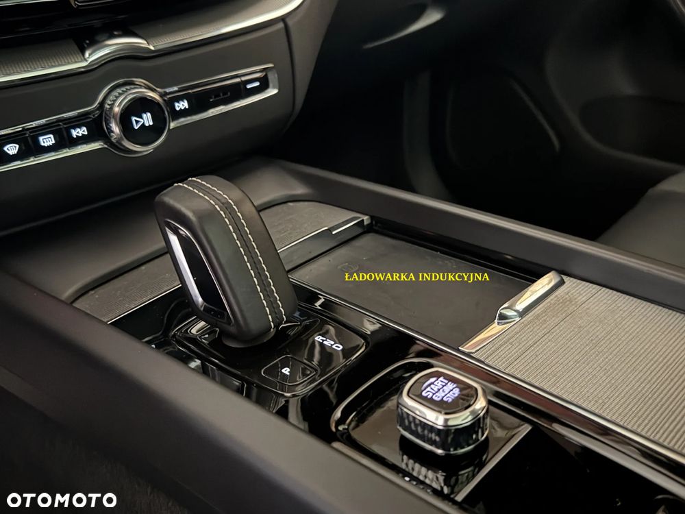 Volvo XC 60 B4 D AWD Geartronic RDesign - 13