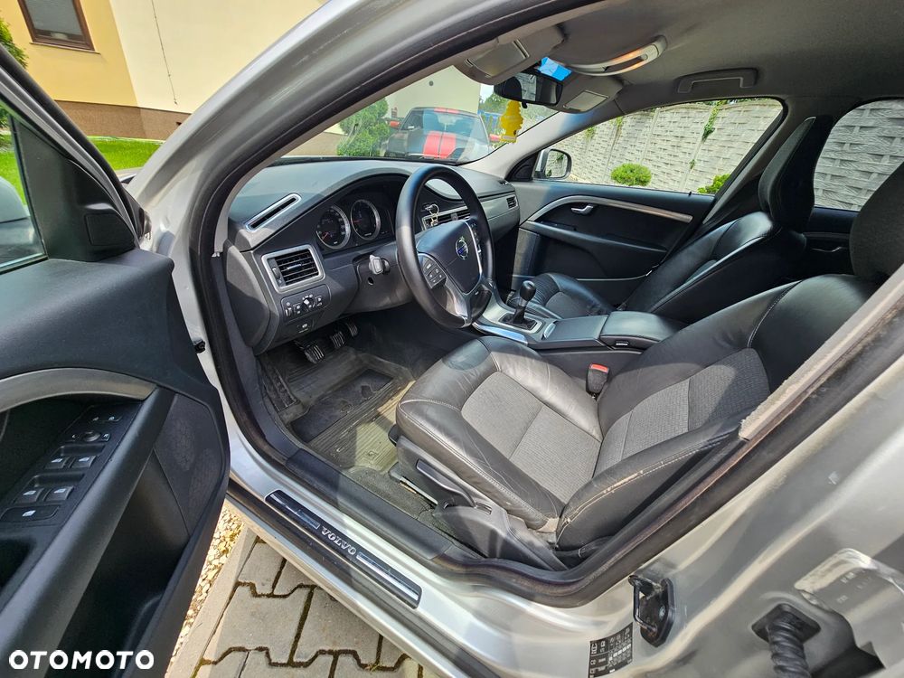 Volvo V70 1.6D DRIVe Momentum - 13