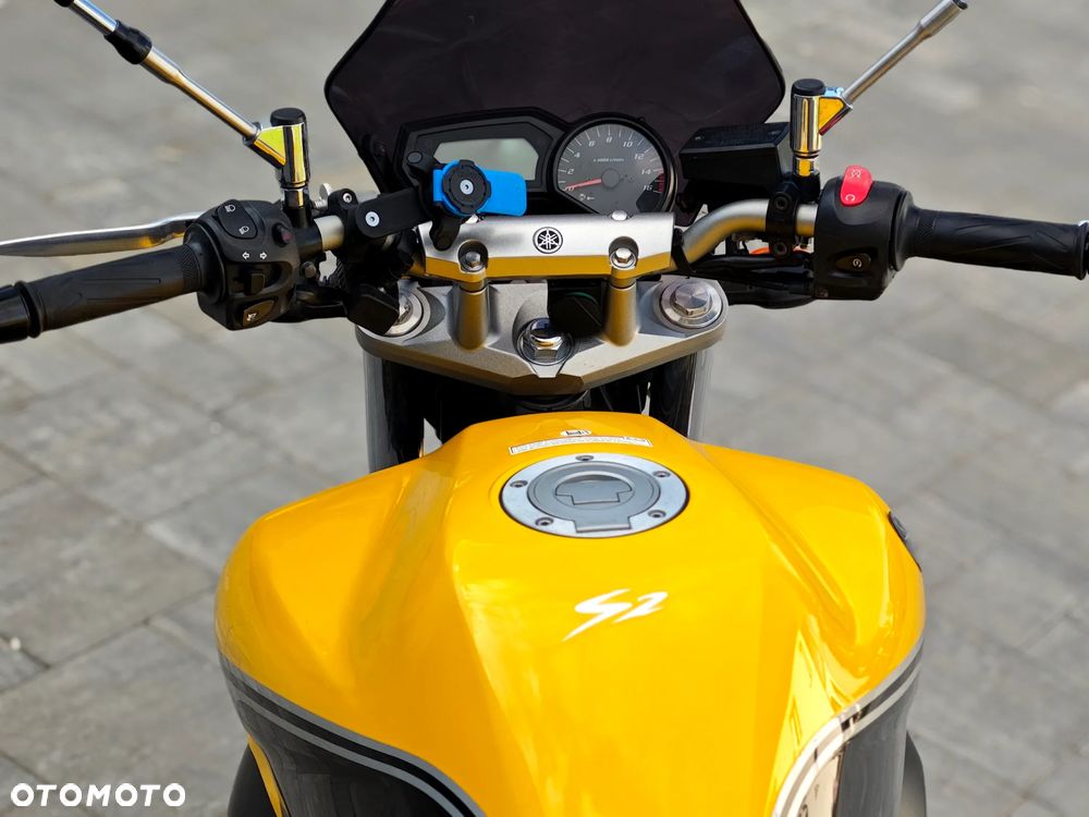 Yamaha FZ6 - 25