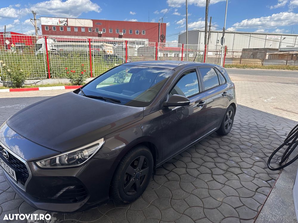 Hyundai i30 1.4 100CP 5DR M/T Comfort+ - 2