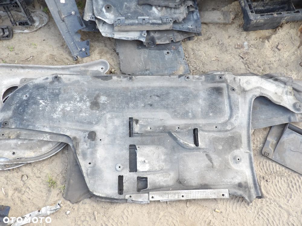 BMW - F01,F06,F10,F12 - OSŁONA  , PŁYTA POD SILNIK - 7185029 - 1