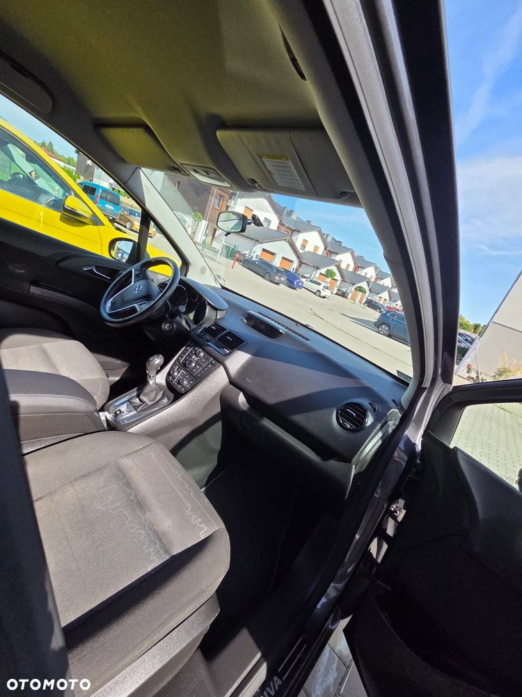 Opel Meriva - 22