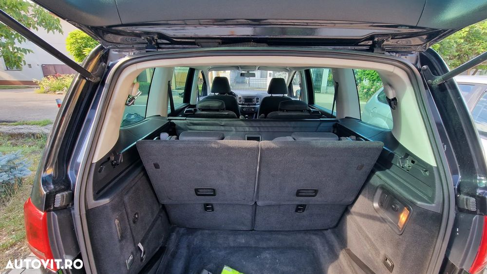 Volkswagen Sharan - 9