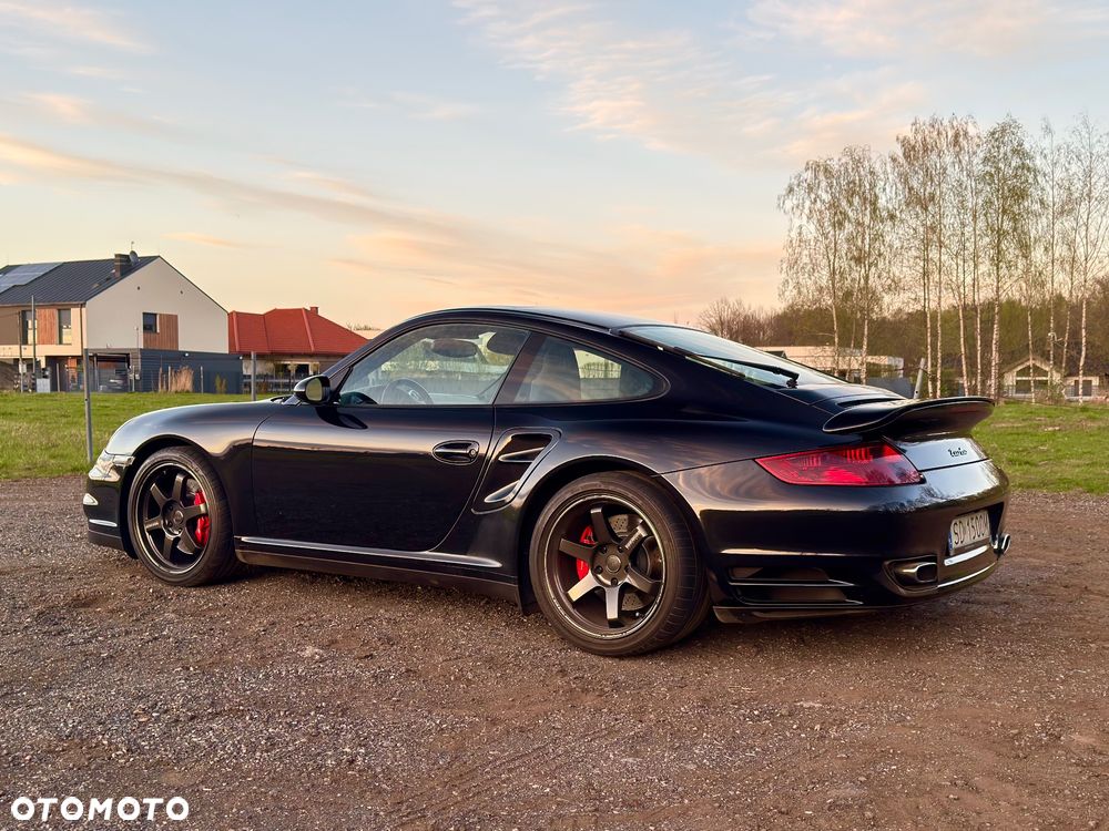 Porsche 911 - 23