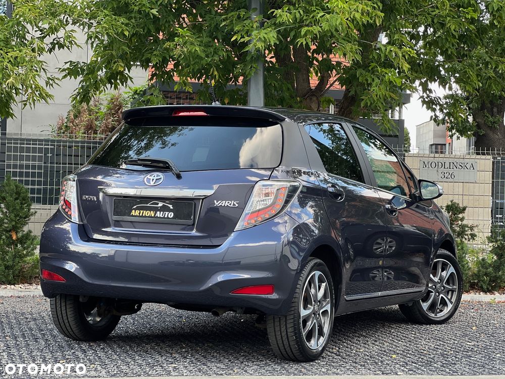 Toyota Yaris 1.33 Business Edition - 16