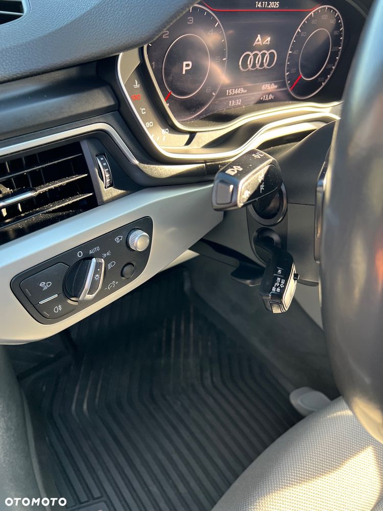 Audi A4 Avant 2.0 TDI S tronic - 21