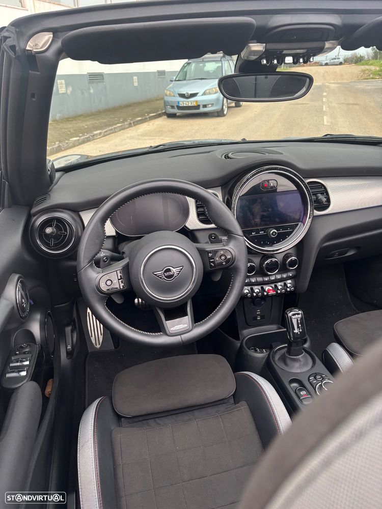 MINI Cabrio John Cooper Works Premium JCW Plus - 11