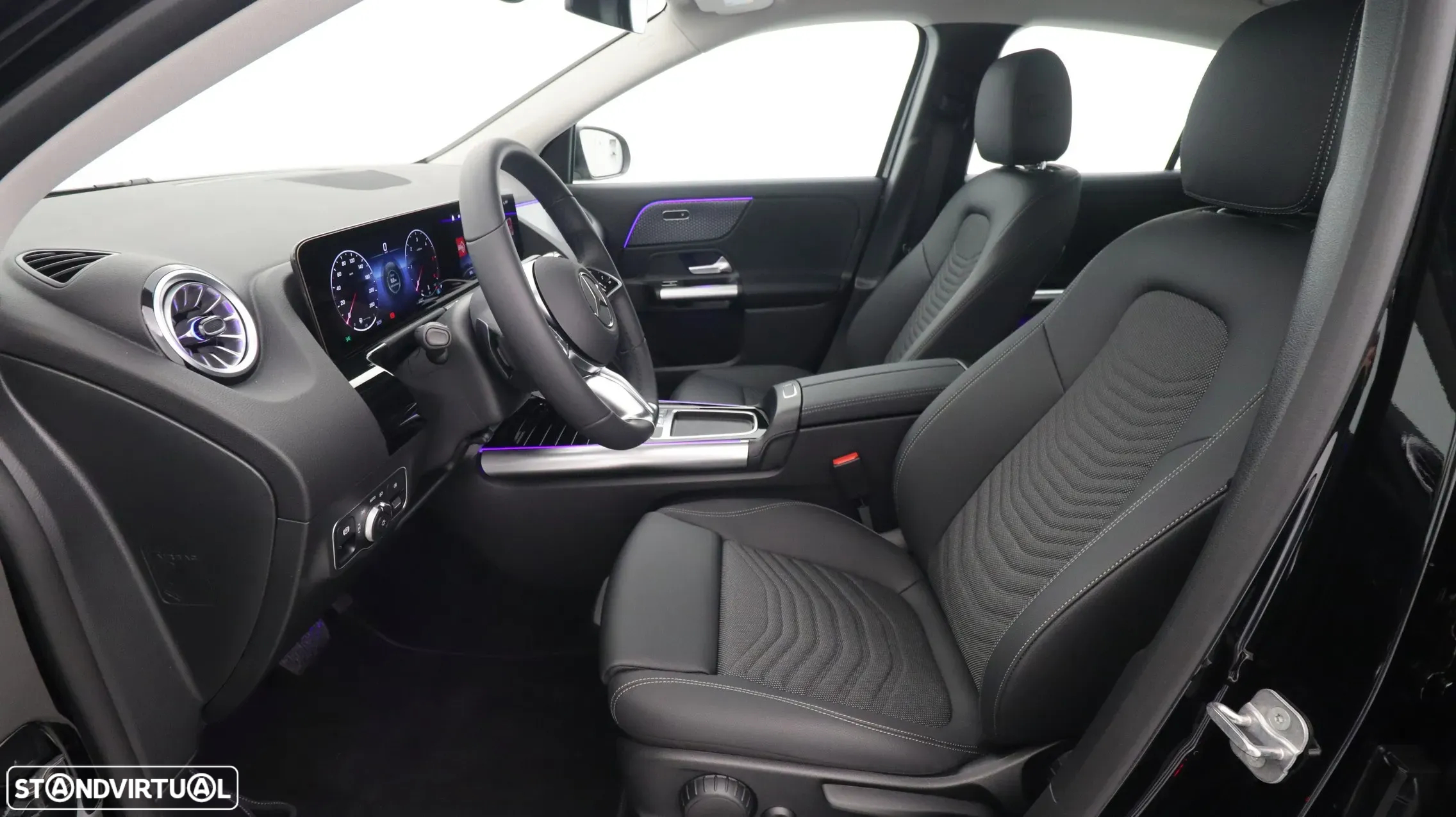 Mercedes-Benz GLA 200 d Progressive - 12