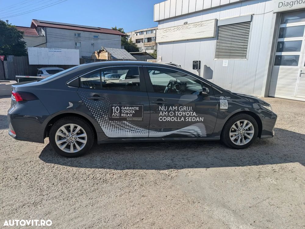 Toyota Corolla - 10