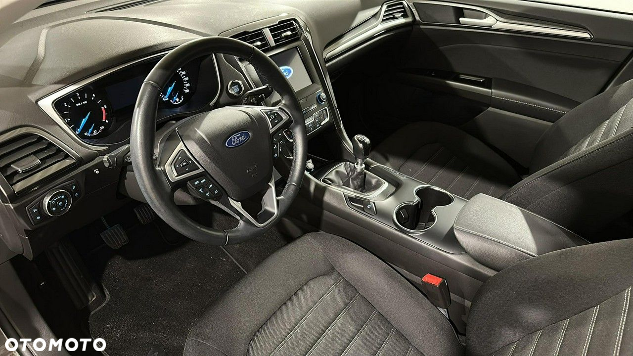 Ford Mondeo - 11
