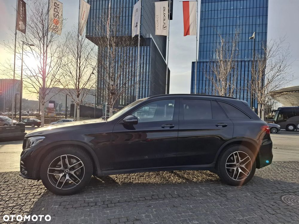 Mercedes-Benz GLC - 4