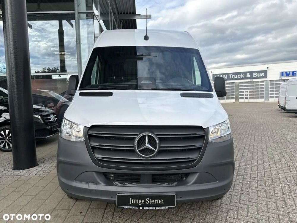 Mercedes-Benz Sprinter - 8