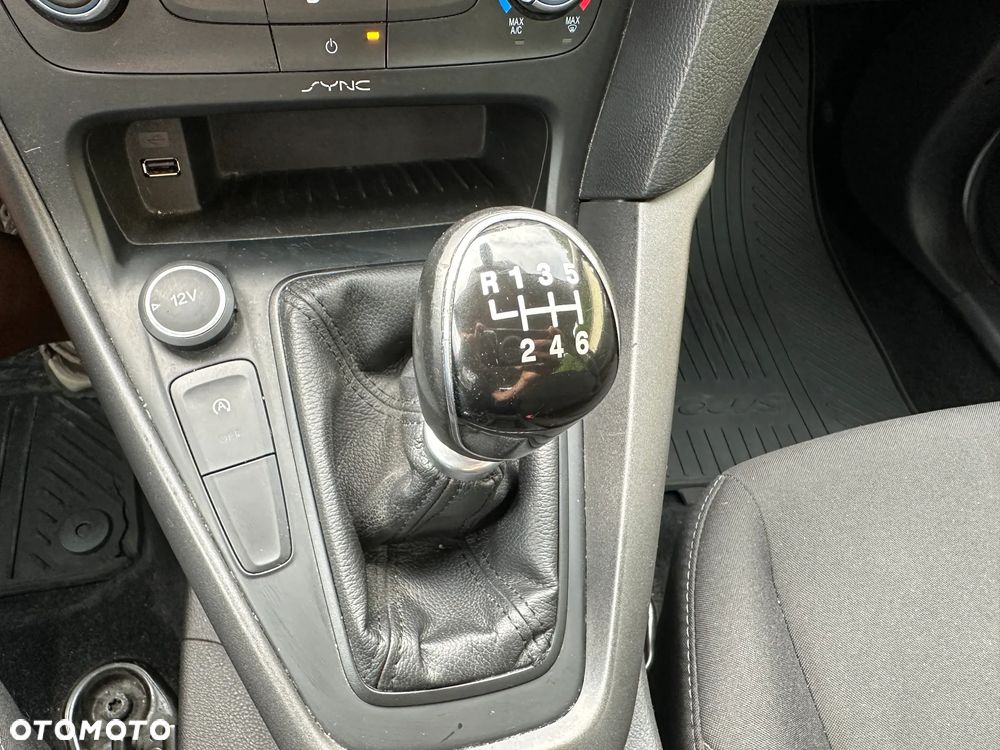 Ford Focus - 17