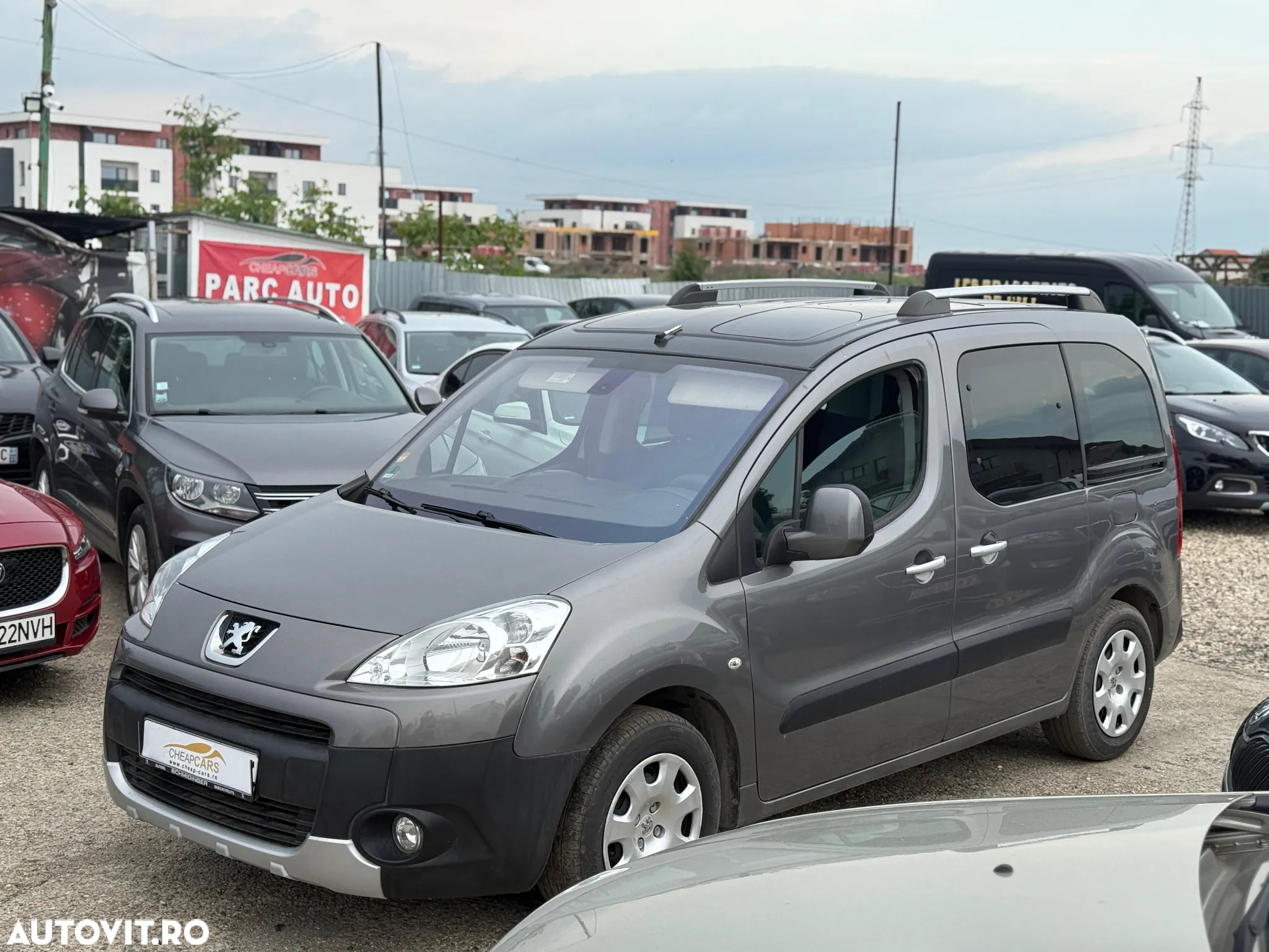 Peugeot Partner Tepee 110 Tendance mit Familien-Paket - 2