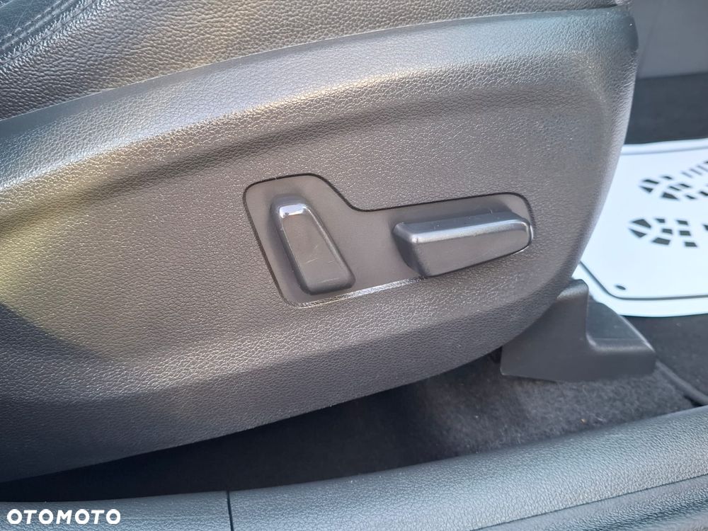 Hyundai Tucson 2.0 CRDI GO Plus 4WD - 16