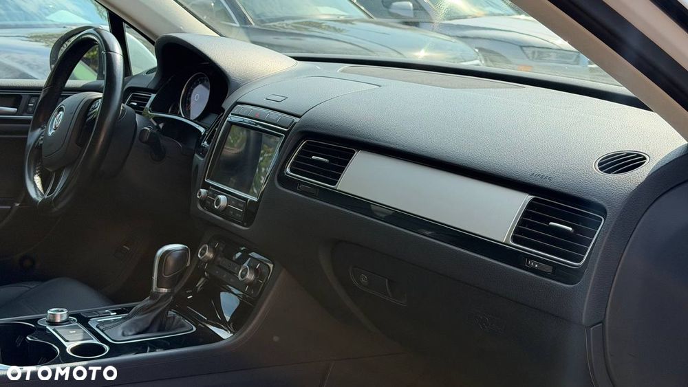 Volkswagen Touareg 3.6 V6 FSI BMT - 11